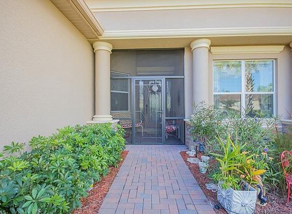 3rd image of 21088 Torre Del Lago St