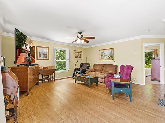 5th image of 8829 Old Springville Rd