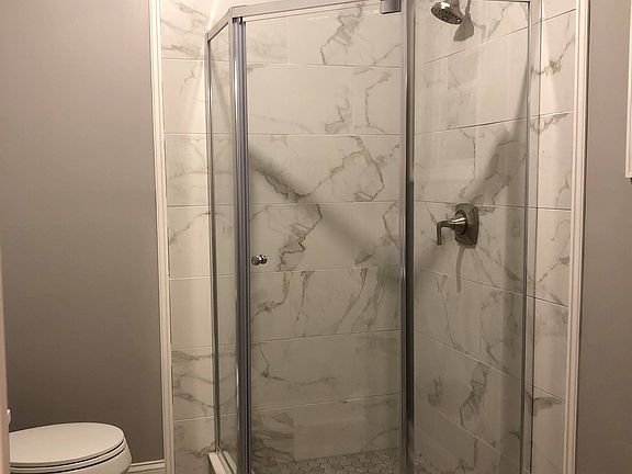 5th image of 1005 Chesapeake Ave #100
