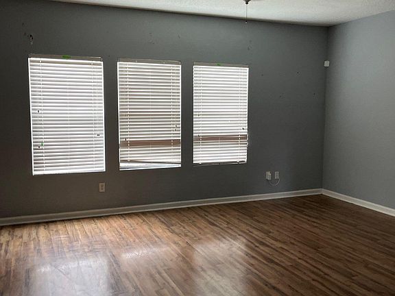 3rd image of 2198 CLUB LAKE Drive