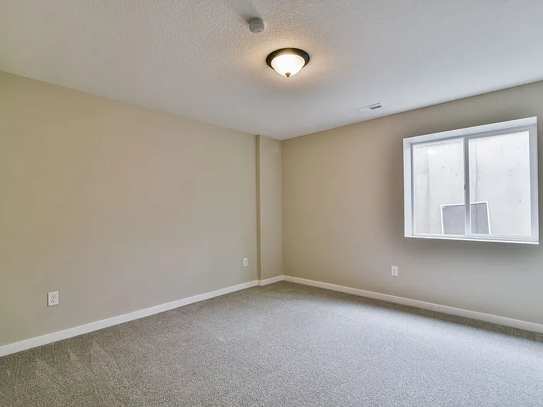5343 N Pinecrest St — Photo 21