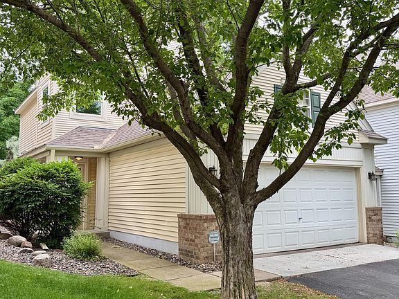 4th image of 8727 N Bay Dr