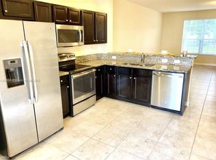 9229 SW 170th Pl, Miami, FL 33196