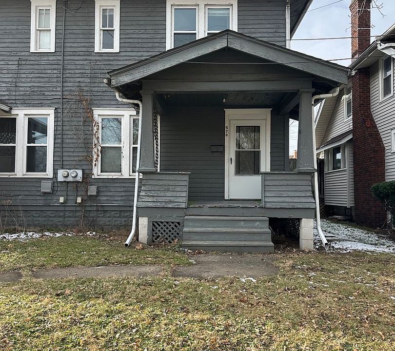1st image of 570 Lloyd St