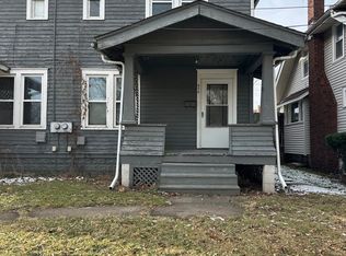 570 Lloyd St, Barberton, OH 44203