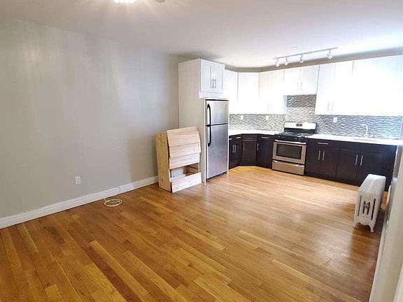 3rd image of 650 Ocean Ave #21
