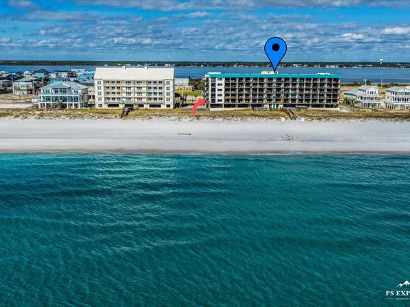 8245 Gulf Blvd APT 109, Navarre, FL 32566