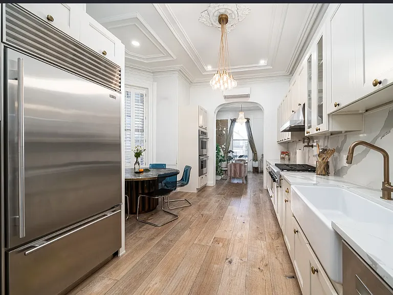 60 Linden Ave #1 — Photo 5