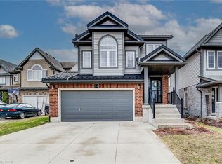 64 Smiths Creek Dr, Wilmot, ON