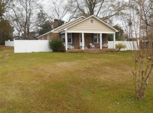 403 E Ida Ave, Opp, AL 36467