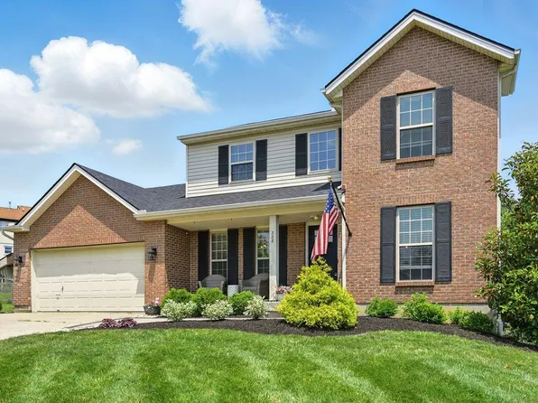 328 Saratoga Ct, Lebanon, OH 45036