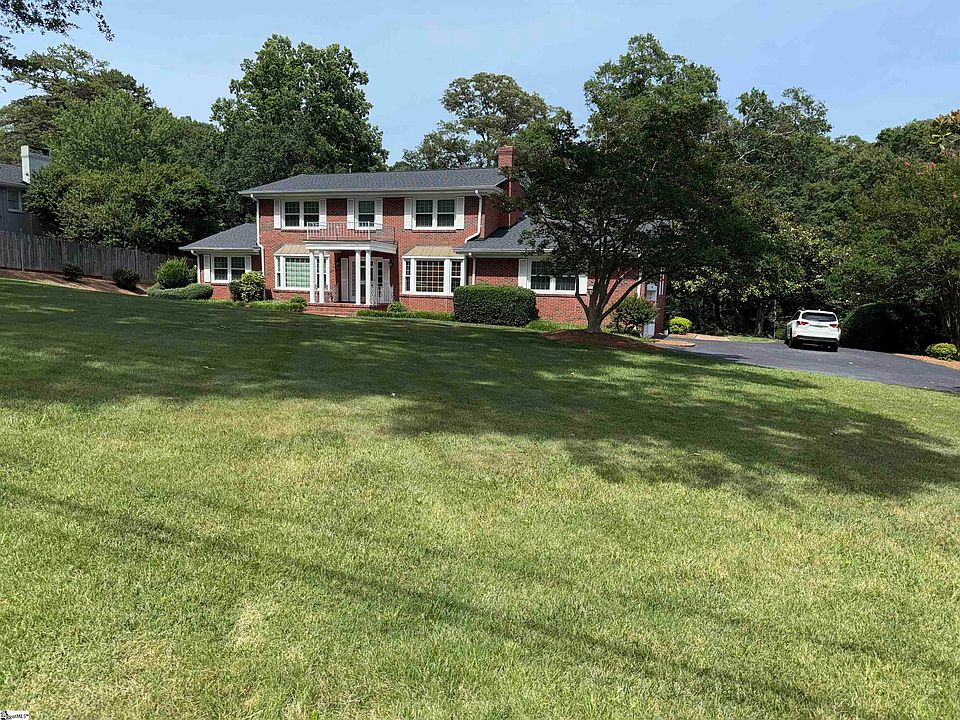 2nd image of 1201 Parkins Mill Rd