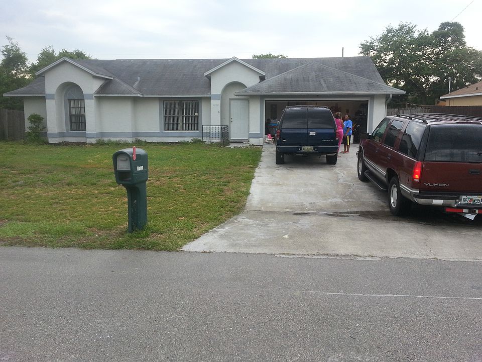 1208 W Embassy Drive