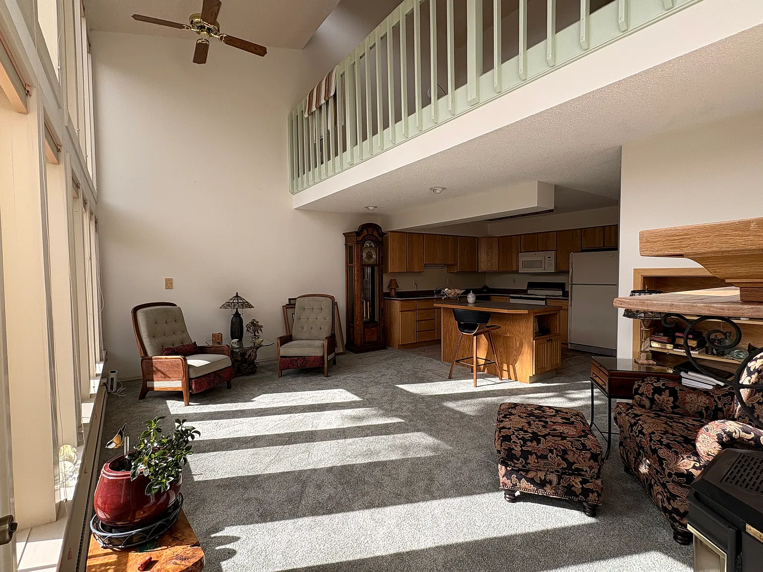 2 bed, 1340 sqft, $2,450 — Photo 2