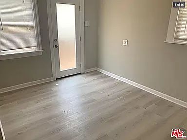 4th image of 2916 Future St #A