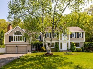 58 Wright Dr, Avon, CT 06001