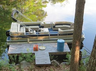 53 Lakeview Dr, Nottingham, NH 03290