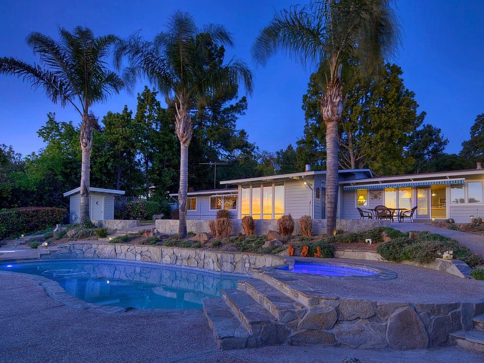 1st image of 15745 E Alta Vista Way