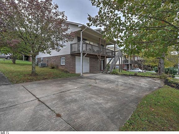 2nd image of 2912 Antioch Rd