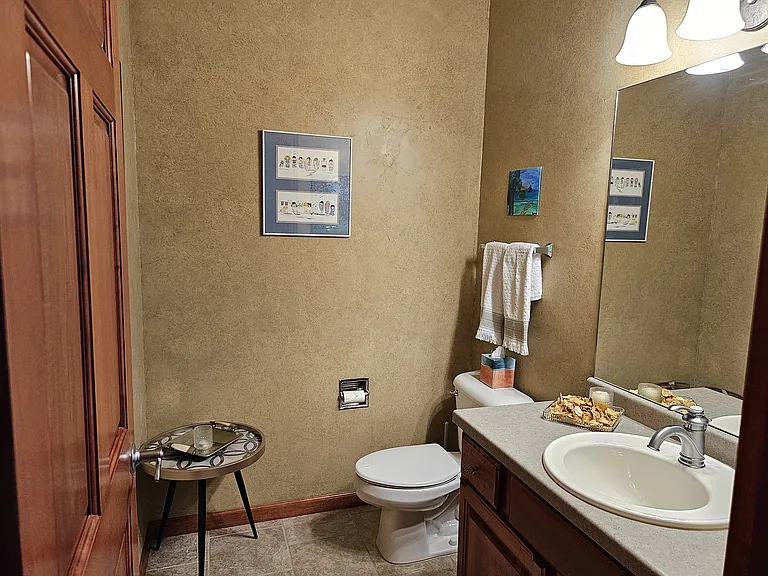 2074 River Point Ct — Photo 13