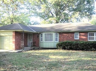 10516 W 57th Ter, Shawnee, KS 66203