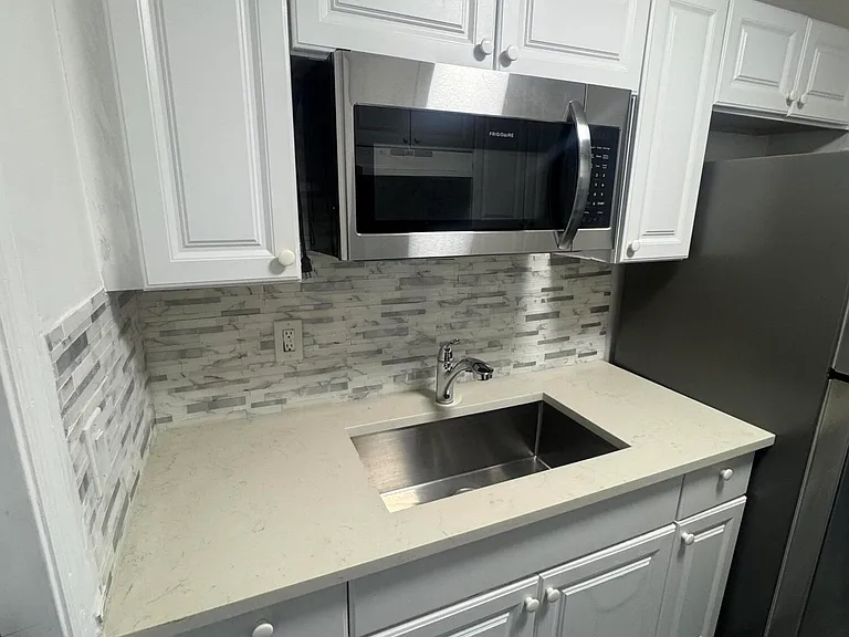 341 Silver Beach Rd #343 — Photo 6