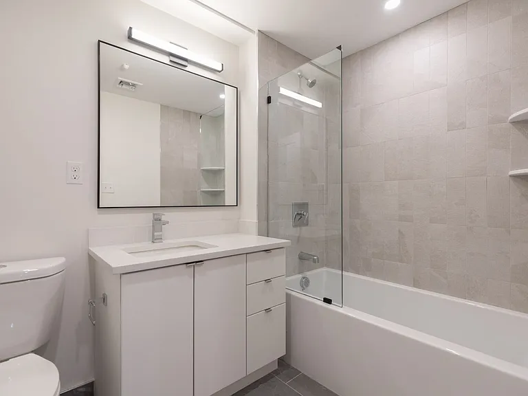12 E Lenox St #600 — Photo 5