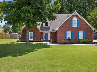 304 Heatherton Rd, Florence, AL 35633