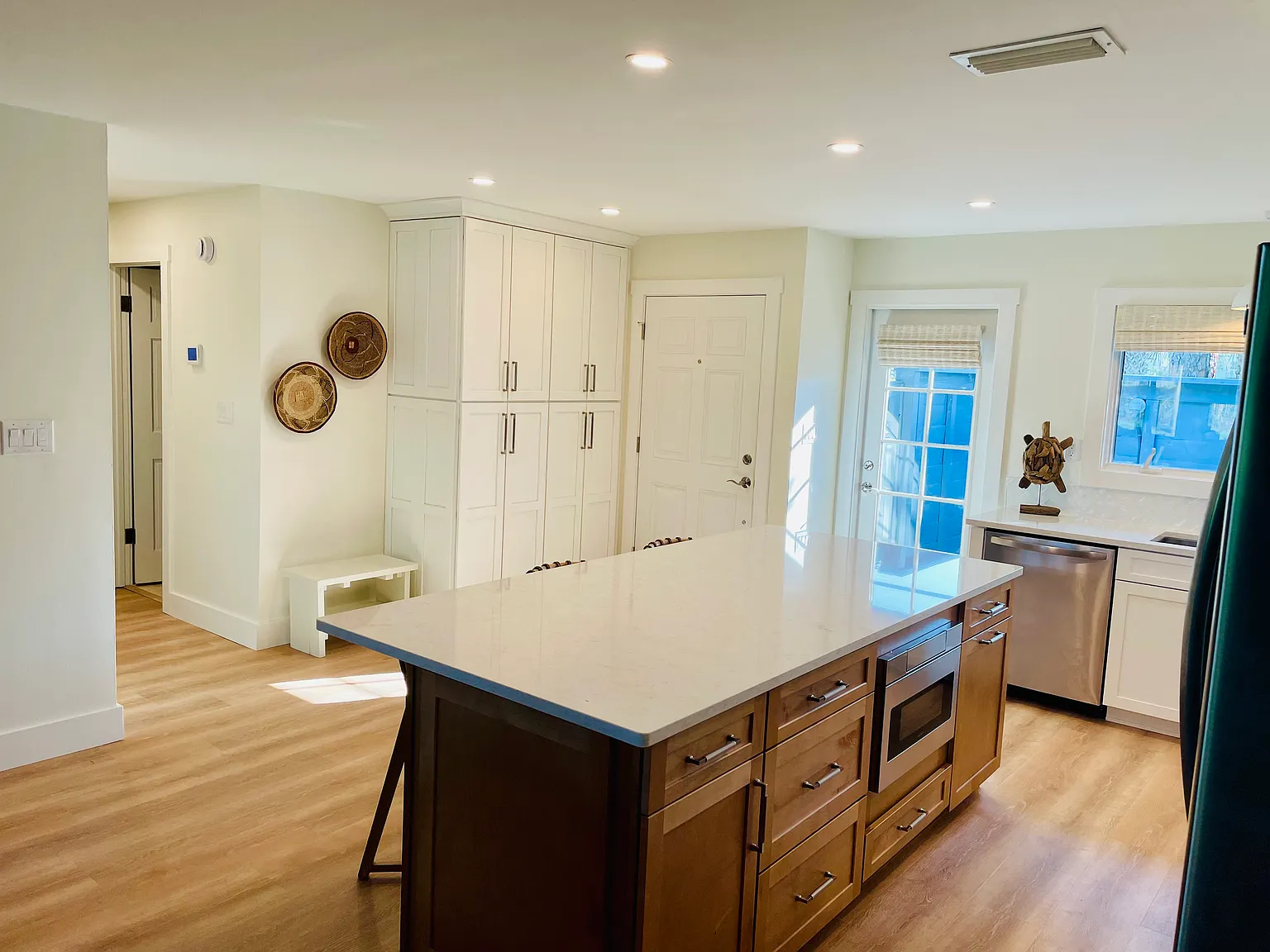 304 Quail Pointe Dr — Photo 2