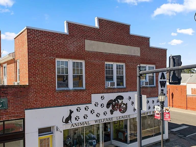 79 S Main St — Photo 9