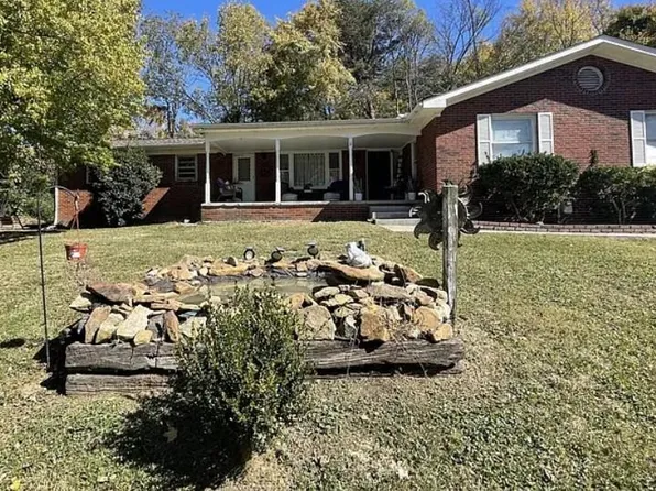 52 Crisp Ct, Williamsburg, KY 40769