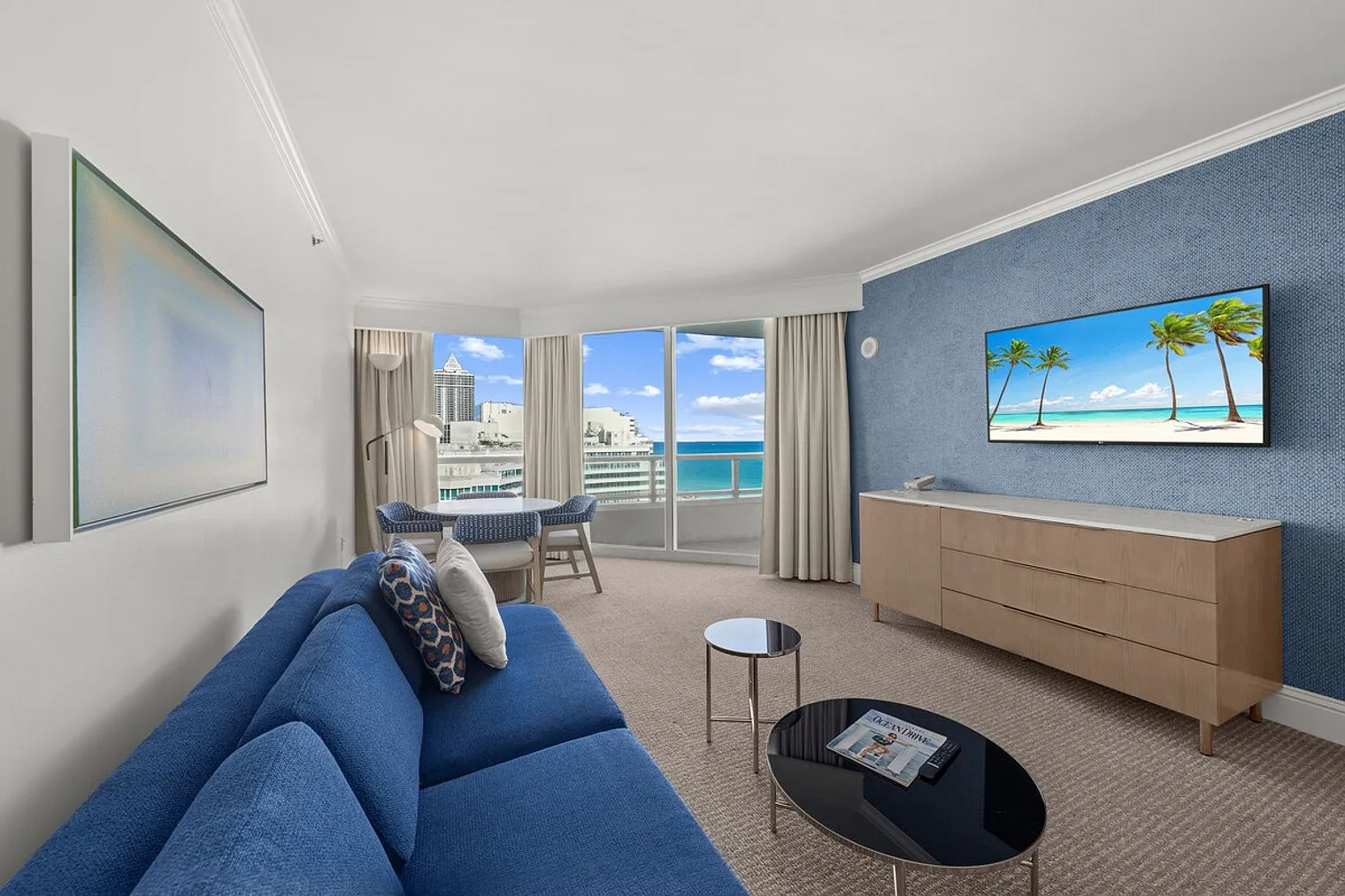 1 bed, 2.0 bath, 1076 sqft, $8,926 — Photo 1