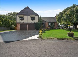 53 Beth Ave, Warren, RI 02885