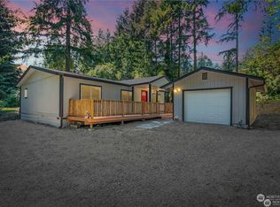 51 E Dunvegan Rd, Shelton, WA 98584