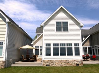 675 Lakeview Dr UNIT 8, East Tawas, MI 48730
