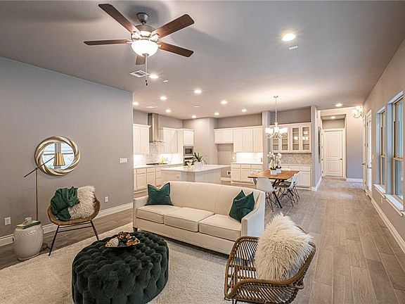 2nd image of 105 Mexican Olive Dr