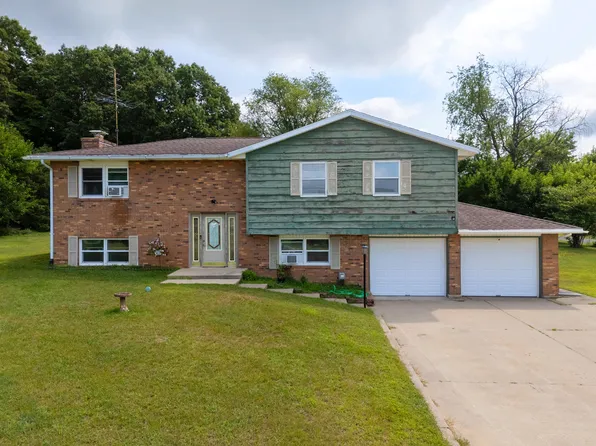 81611 White Oak Dr, Decatur, MI 49045