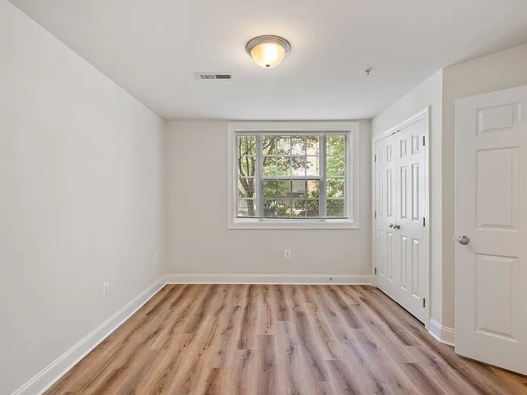3426 Wilson Blvd — Photo 24