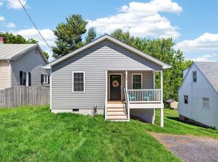 638 C St, Staunton, VA 24401