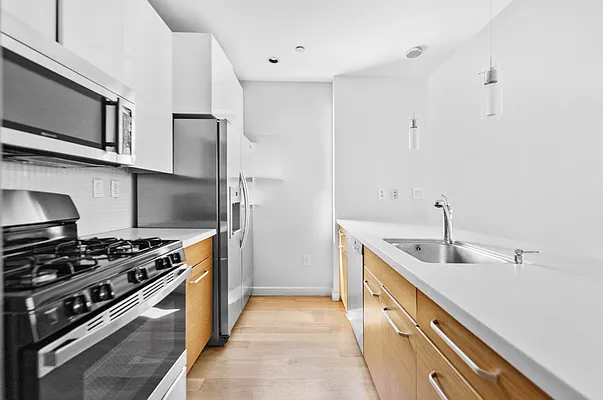Rented by Corcoran | media 15