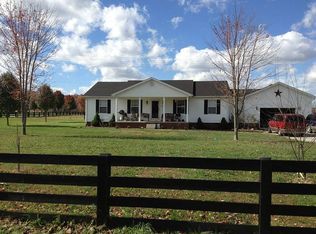 242 Red Lick Rd, Berea, KY 40403