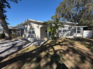 1775 New Hampshire Ave NE, Saint Petersburg, FL 33703