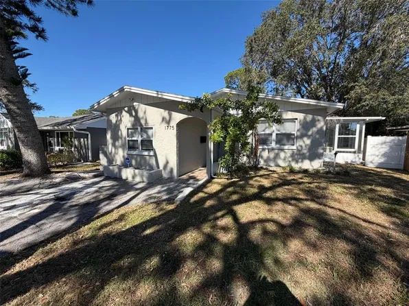 1775 New Hampshire Ave NE, Saint Petersburg, FL 33703