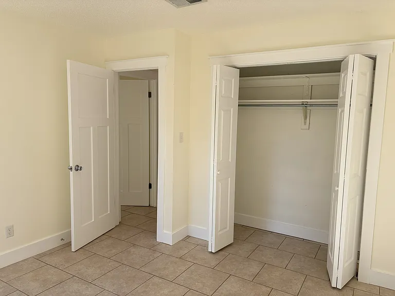 4017 Baywoods Dr — Photo 13