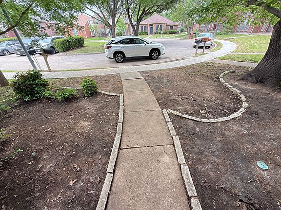 2nd image of 7916 Pinkerton Ct