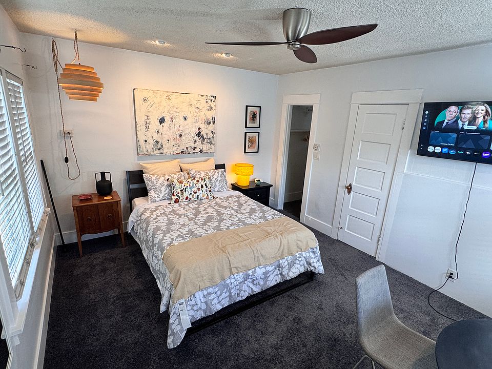1st image of 388 Obispo Ave