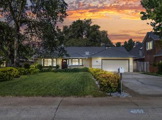 4652 Columbine Dr, Redding, CA 96002