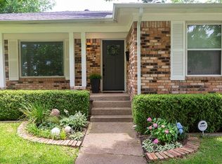 2918 Greenmeadow Dr, Dallas, TX 75228