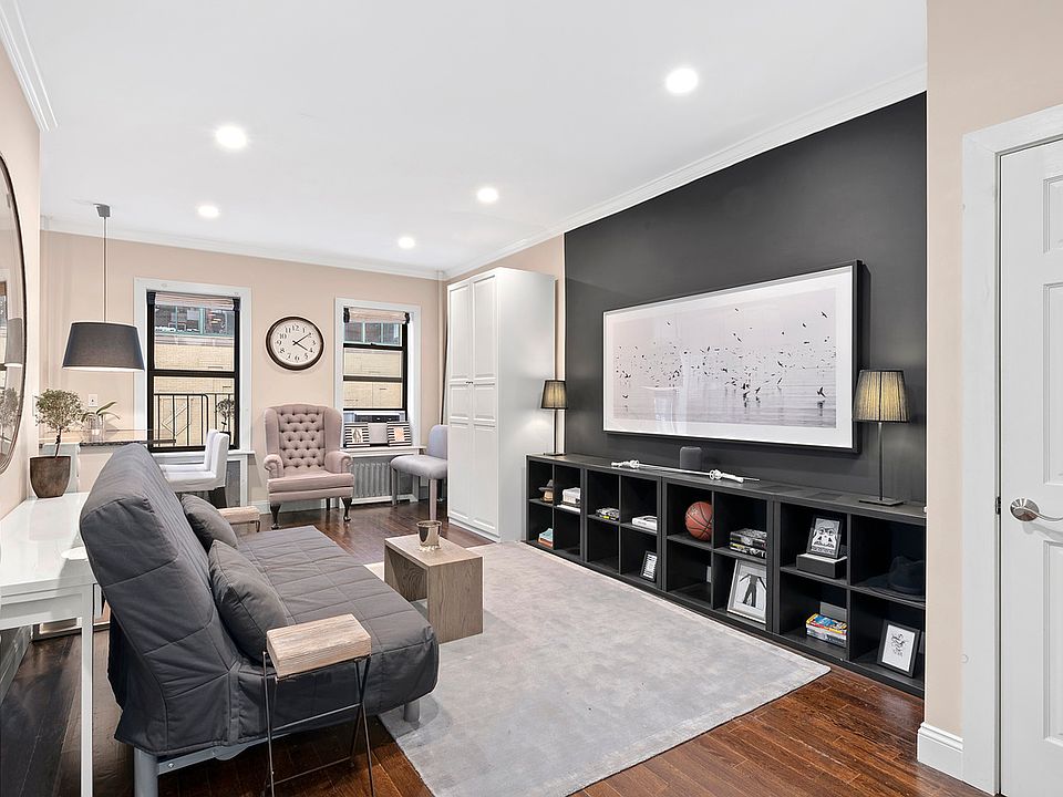 1st image of 803 Washington St #3