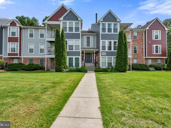 657 Deering Rd #3E, Pasadena, MD 21122